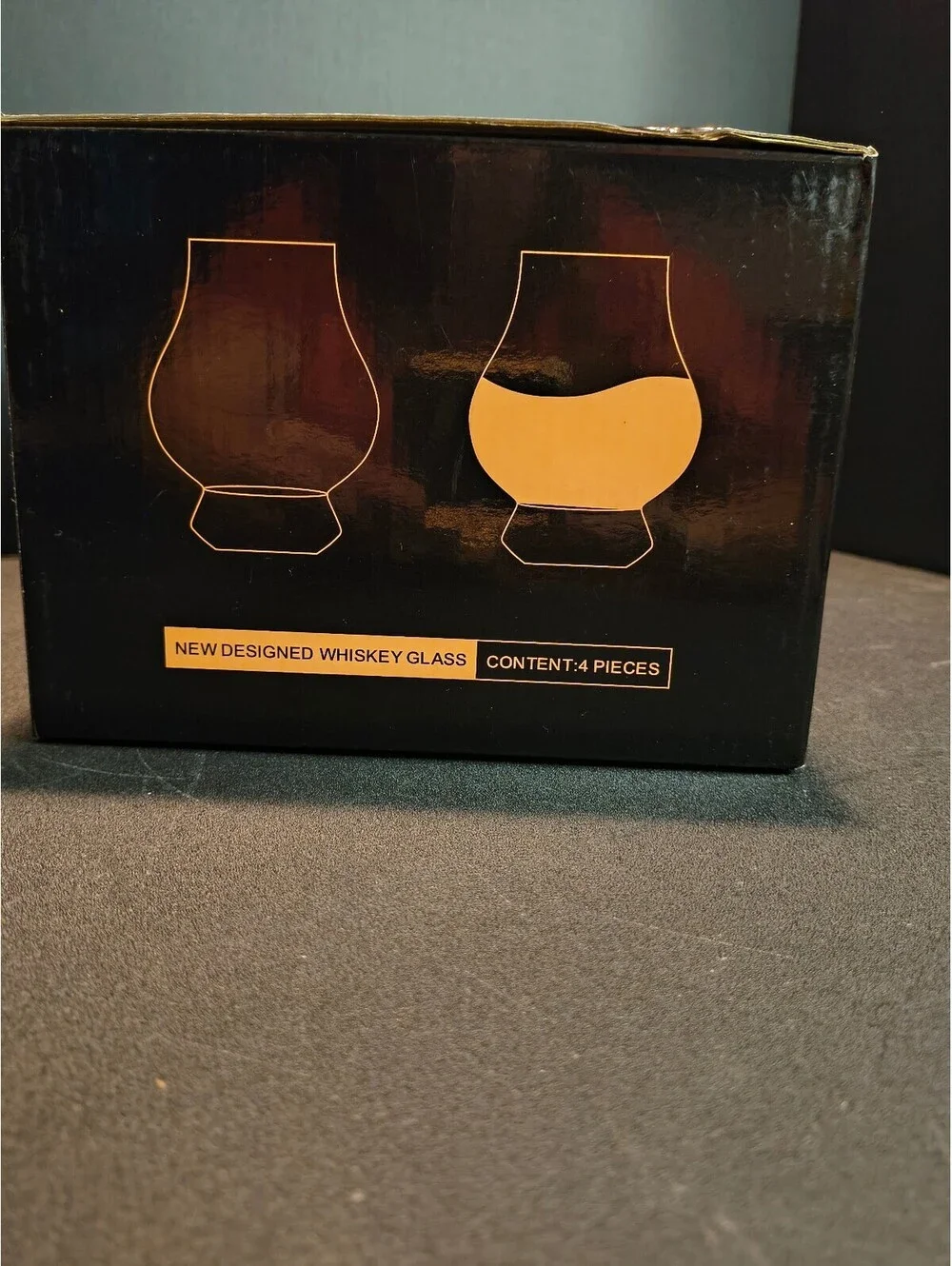 Hlukana whiskey glass set